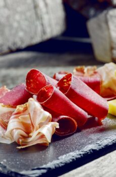 Planchette de viandes et fromages